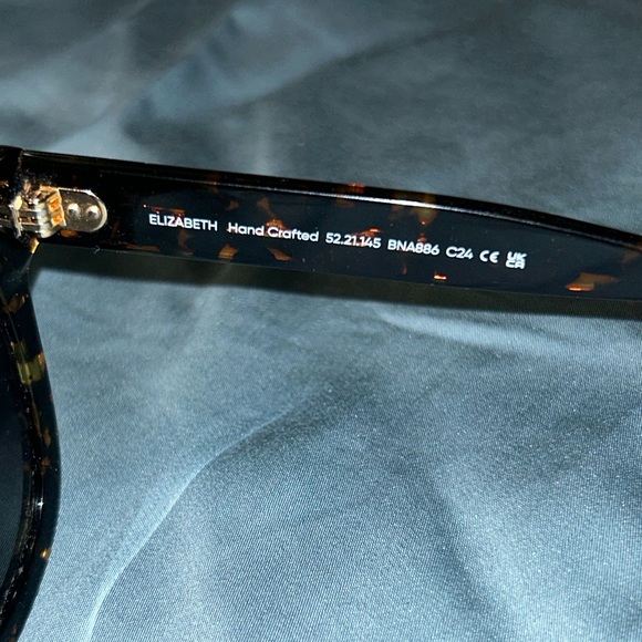 Bailey Nelson Elizabeth - Picture 2 of 4